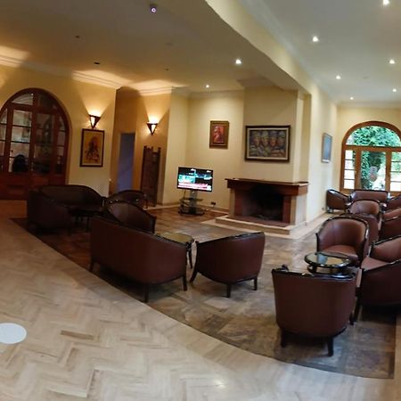 Hotel Panorama Azrou Bagian luar foto