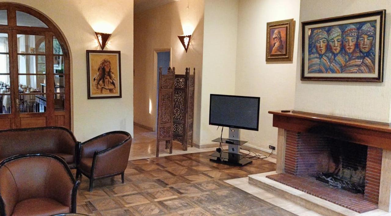 Hotel Panorama Azrou Bagian luar foto