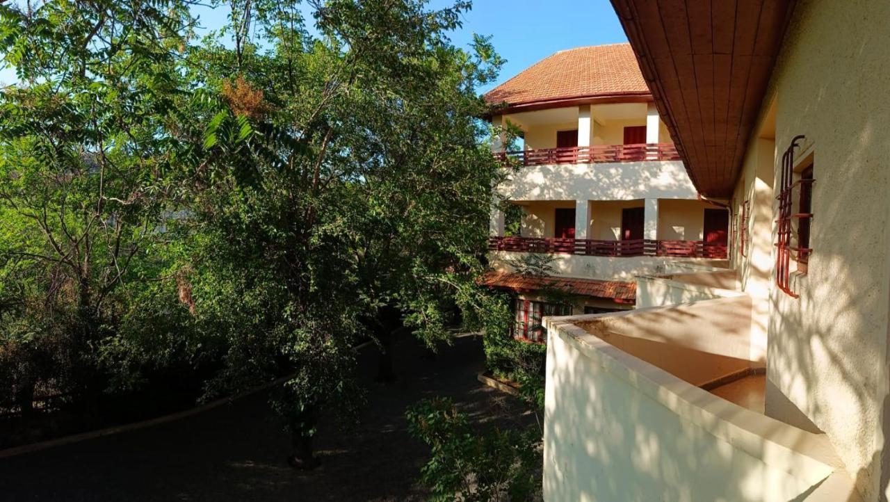Hotel Panorama Azrou Bagian luar foto