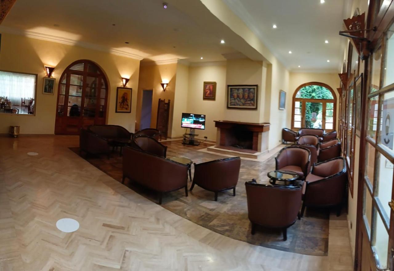 Hotel Panorama Azrou Bagian luar foto