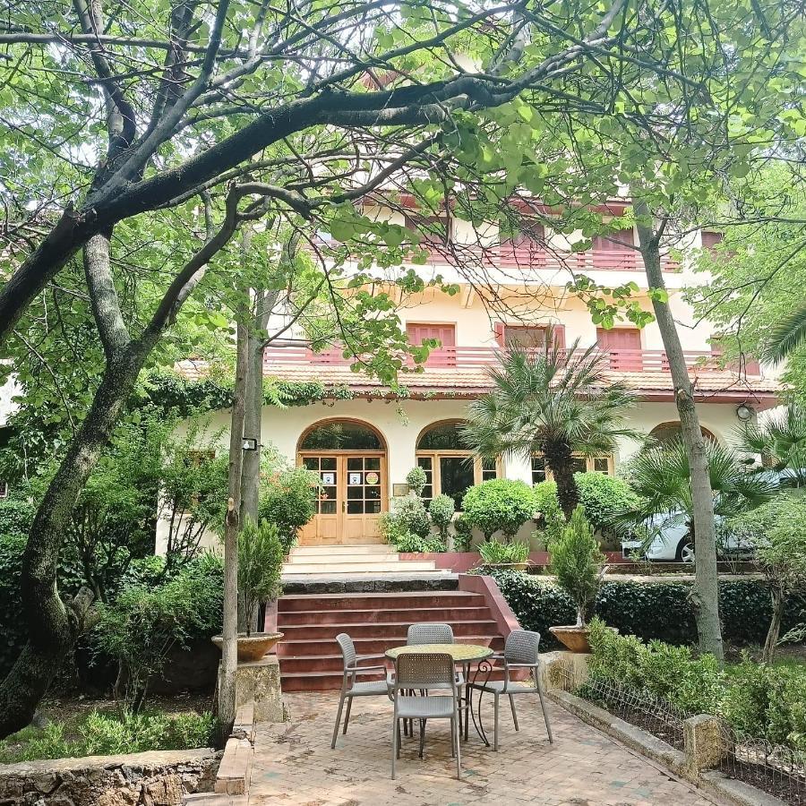 Hotel Panorama Azrou Bagian luar foto